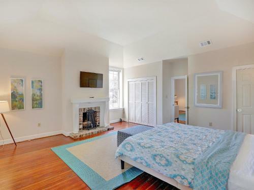 Heated Pool Access Flex Cancelation Historic Lafayette Square Townhouse