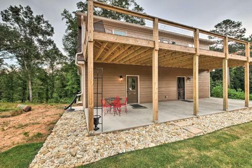 Relaxing Chic Home Near Hiking And Vineyards!