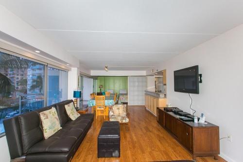 Apartamento Ilikai Tower 409 Condo - Steps From Ala Moana Beach Park!