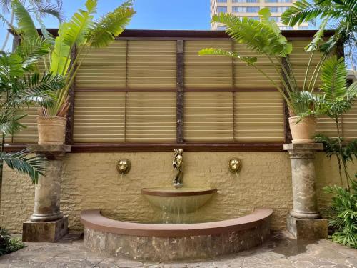 Apartamento 440 Olohana St #1605