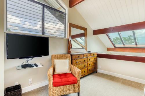 Kahana Outrigger 4b1