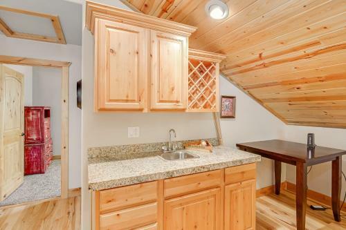 Conti Cabin