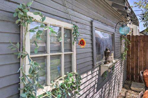 Cute Home In Downtown Nampa With Patio And Yard!
