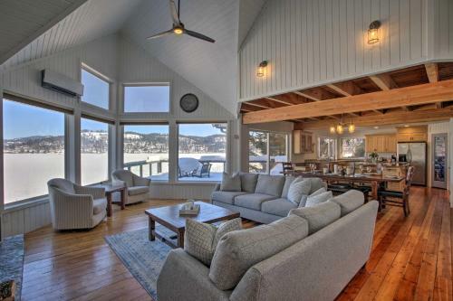Lakefront Home With Pvt Dock In Coeur Dalene Area!