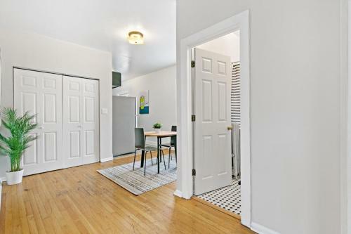 Apartamento King Bed, Full Kitchen, Rogers Park 5mins Loyola