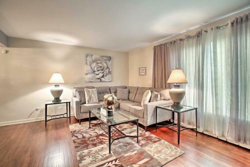 Quiet Home With Patio, Smart Tvs 30 Mi To Dwtn Chi!