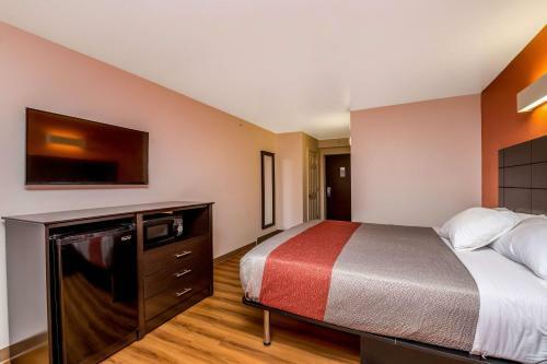 Hotel Motel 6 Peoria
