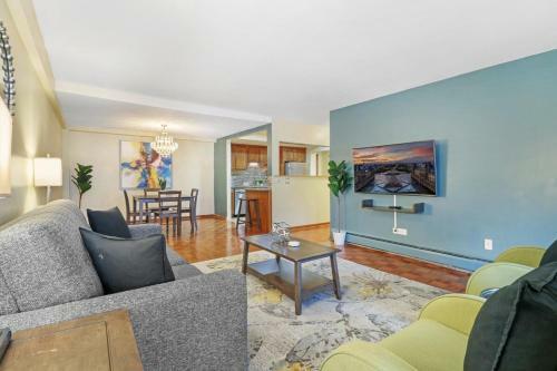 Apartamento Oak Park 2br Apt - Near Transit, Shops And Bistro