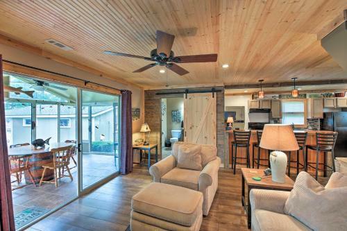 Cozy Cottage With Dock And Patio By Indiana Beach