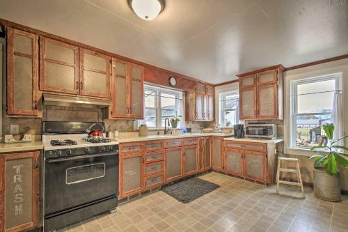 Authentic Dairy Farm Retreat In Amish Country