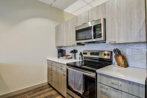 Apartamento Old Town Suite + Pool + Clubhouse