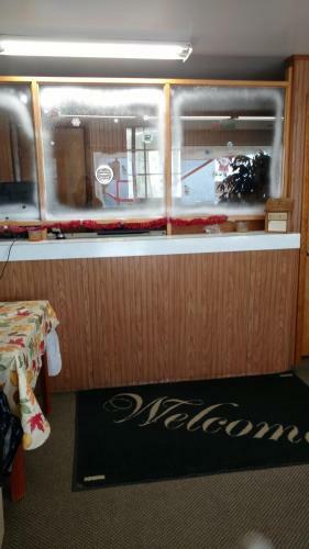 Motel 1st Inn