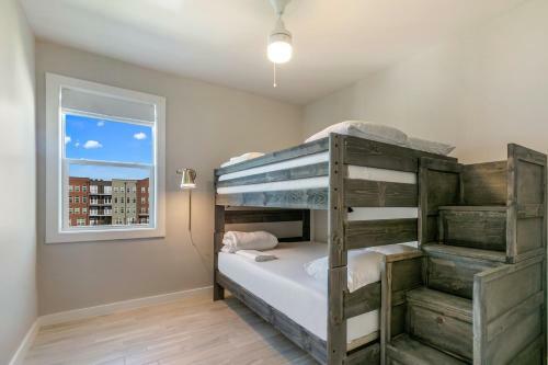 Mid City Fully Furnished Townhouse