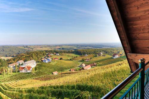 Hotel-restaurant Sch�ne Aussichten