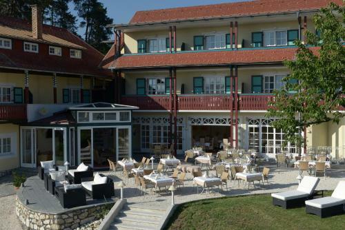Striedingers Lust Und Laune Hotel
