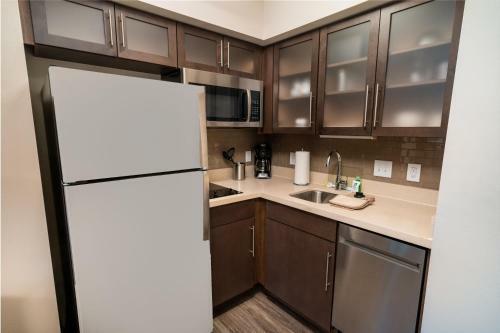 Staybridge Suites - Washington Dc East - Largo, An Ihg Hotel