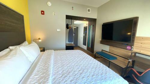 Hotel Tru By Hilton Baltimore Harbor East