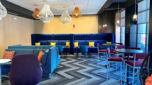 Hotel Tru By Hilton Baltimore Harbor East