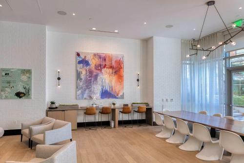 Apartamento 2br Elegant Luxury Suite With Gym & Pool By Envitae