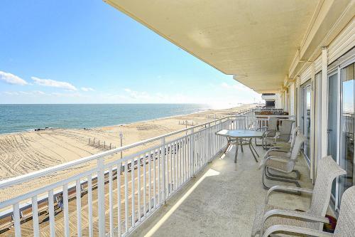 Oceans Pointe