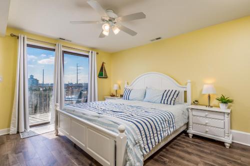 Regency Place 301