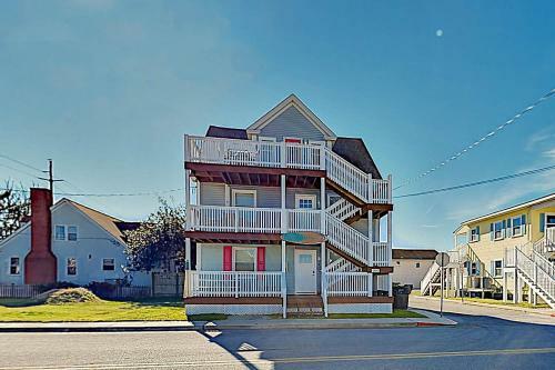 Apartamento Beach House - Unit 8 - Top-floor Ocean Peek Duplex