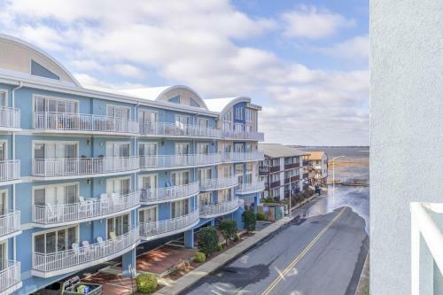 Coral Seas 306