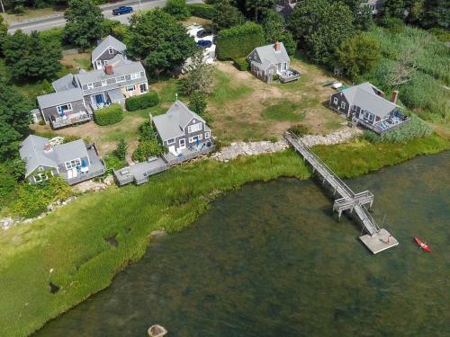 417 Waterfront Cottage With Boat Dock Beautiful Water Views Dog Friendly