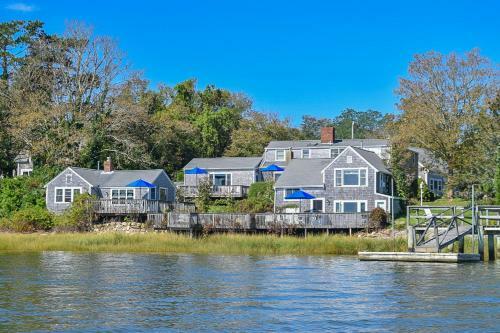 417 Waterfront Cottage With Boat Dock Beautiful Water Views Dog Friendly