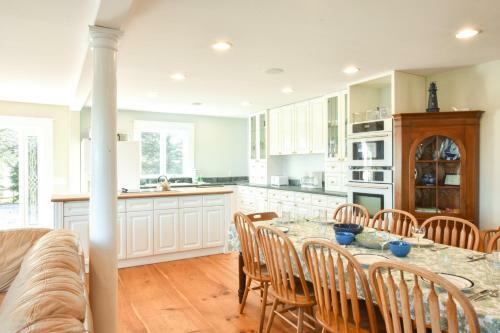 446 Waterfront Fun Awaits In This Huge Family Estate