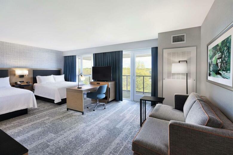 Hotel Hampton Inn & Suites Watertown Boston, Ma