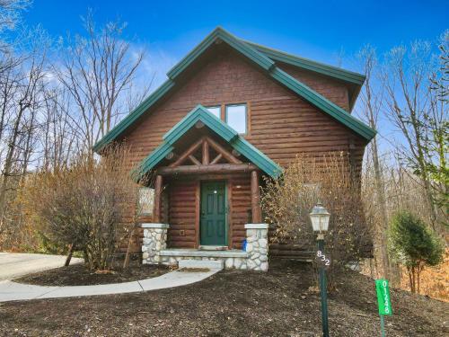 832 Mountain Cabin