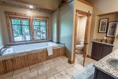 Edelweiss Lodge
