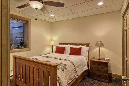 662 Disciples Village Condo
