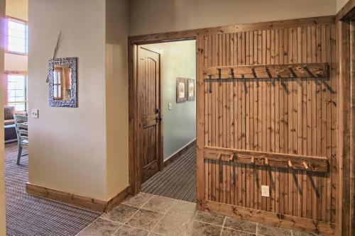 7317 Creekside Condo