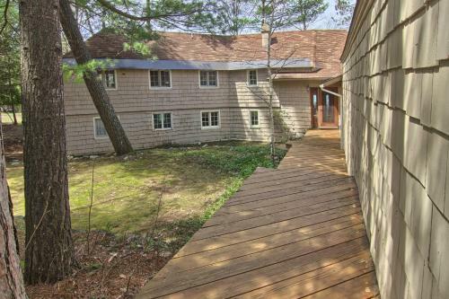 The Lake House