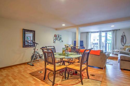 Lovely Apartment With Balcony In Downtown Grand Haven
