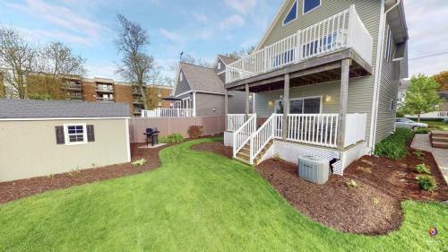 Simply South Haven!!! Steps From Downtown And 3 Blocks To South Beach