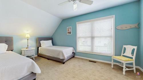 Simply South Haven!!! Steps From Downtown And 3 Blocks To South Beach