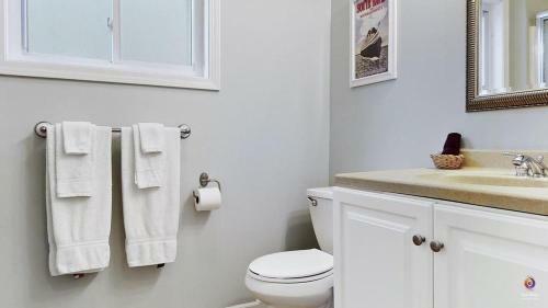 Simply South Haven!!! Steps From Downtown And 3 Blocks To South Beach