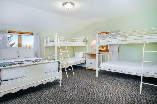 Stay-n-play Getaway