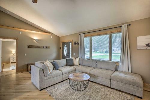 Cozy Traverse City Home With Deck, 9 Mi To Dtwn