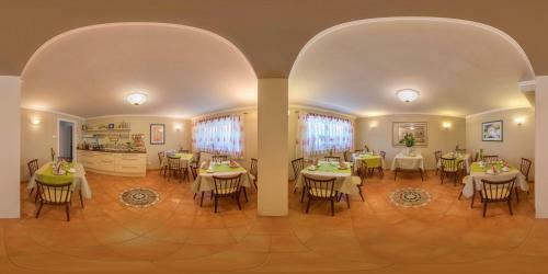 Hostal Happy House - Das Fr�hliche Urlaubszuhause