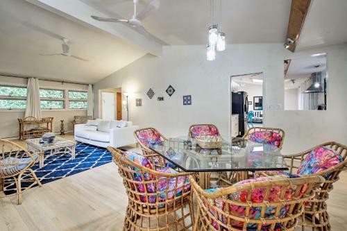 Lake Michigan Family Home With Private Beach Access!
