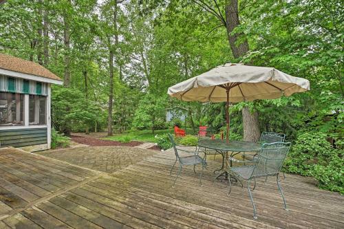 Family Retreat Fire Pit, Bbq, Walk To Beach!