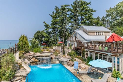 Barefoot Beach House