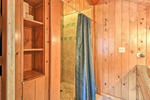 Lakefront Log Cabin With Dock About 9mi To Lutsen Mtn