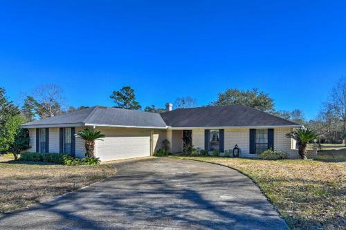 Diamondhead Home Near Bay St Louis And Beach Blvd