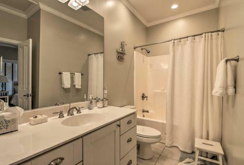 Spacious Pass Christian Home With Pool And Boat Launch