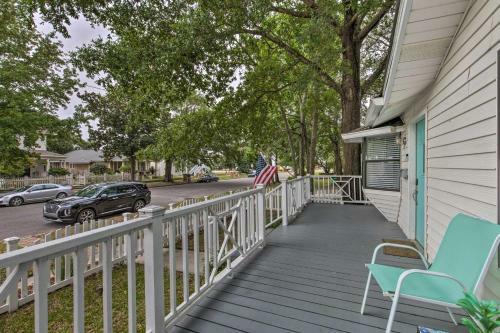Gulfport Bungalow By Jones Park And Beach Access!